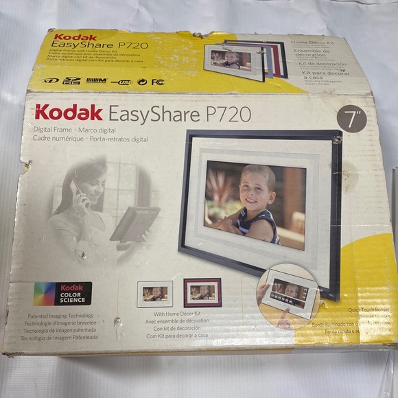 7” Kodak Easy Share P720 Digital Frame - Picture 6 of 10